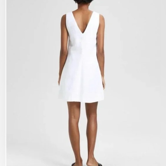 Theory Double V White Shift Linen Dress - Picture 3 of 7